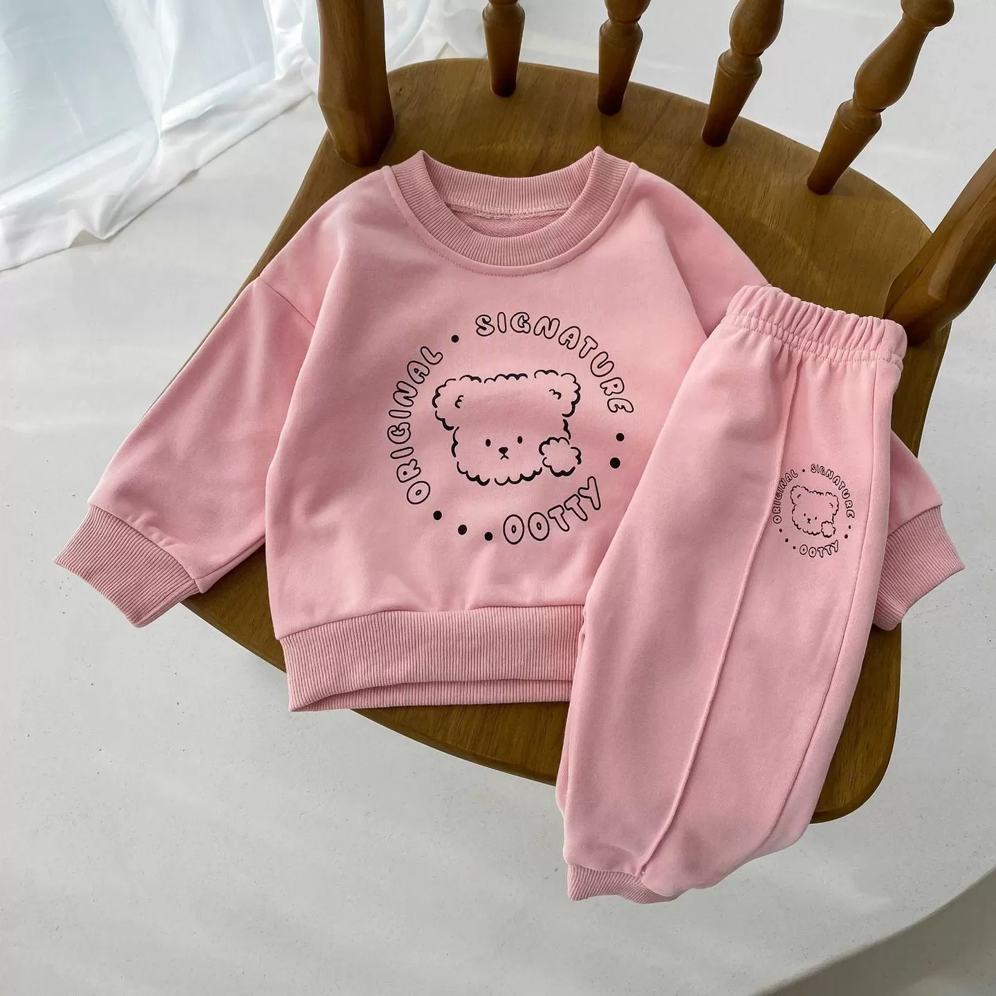 2 Pieces Set Baby Kid Girls Boys Letters Cartoon Tops And Solid Color Pants Wholesale 23101957