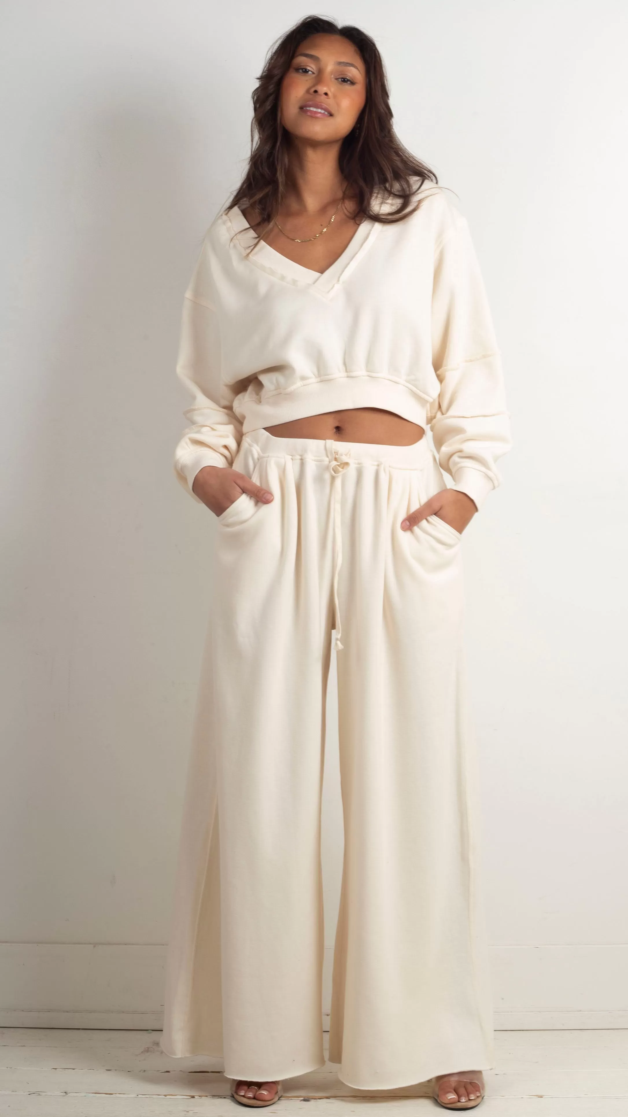 Cozy Wide Leg Sweatpant - Cream