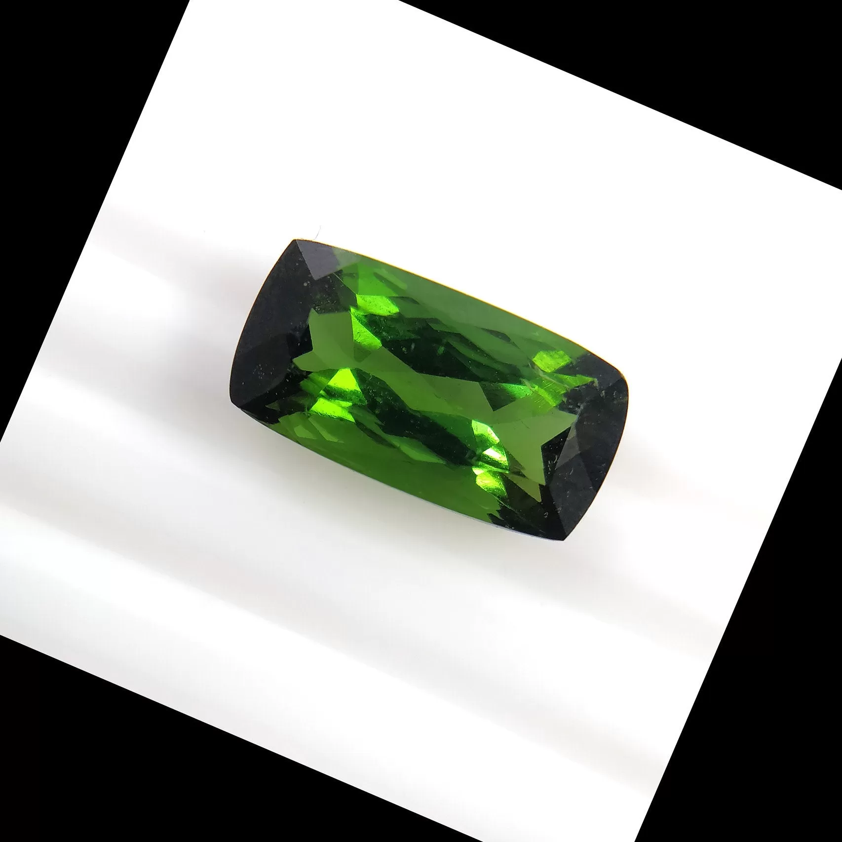 Exclusive Rare GREEN TOURMALINE Gemstone Cut: 5.97cts Natural Untreated Genuine Tourmaline Gemstone Emerald Cut Baguette Shape 15*8mm 1pc