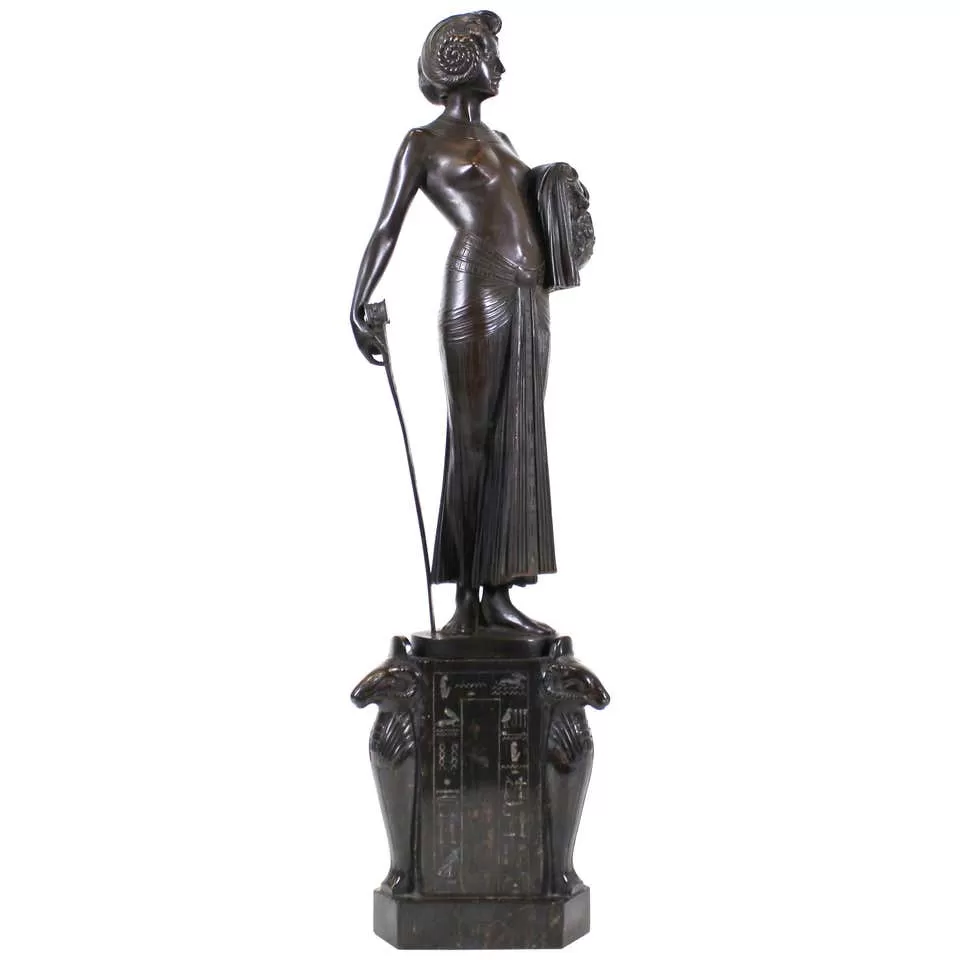 Fritz Christ German Jugendstil 'Judith' Bronze Sculpture on Marble Base