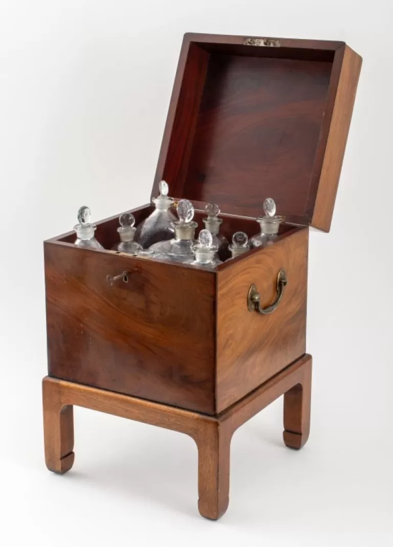 Late Regency Mahogany Cellarette with Bottles, 19C