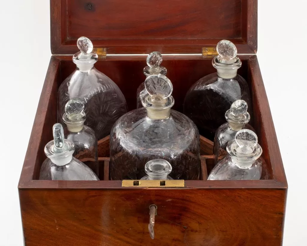 Late Regency Mahogany Cellarette with Bottles, 19C