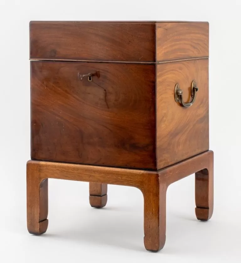 Late Regency Mahogany Cellarette with Bottles, 19C