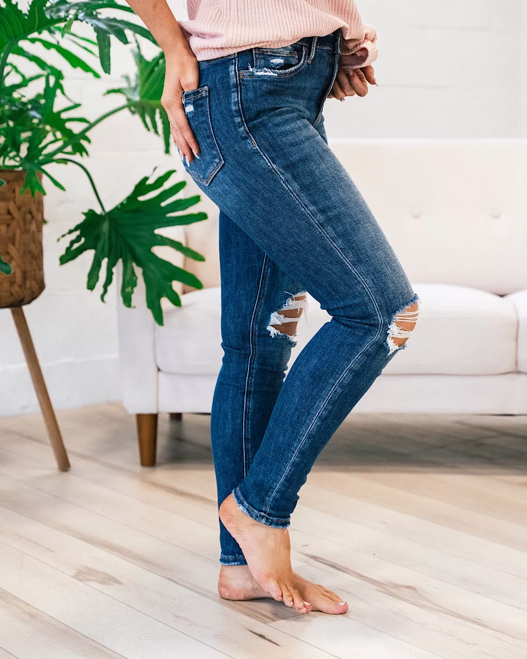 Lovervet Feels Like a Dream Distressed Skinny Jeans