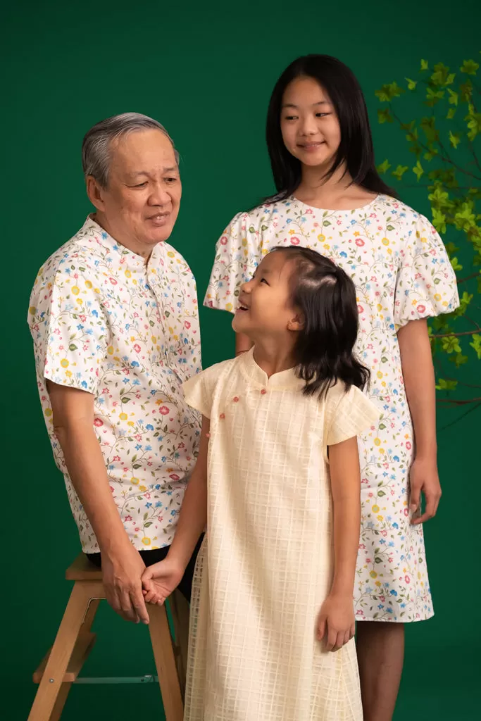 Men's Mandarin-collared Shirt - Peranakan Flowers