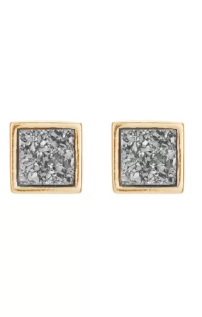 Mila Stud Earrings