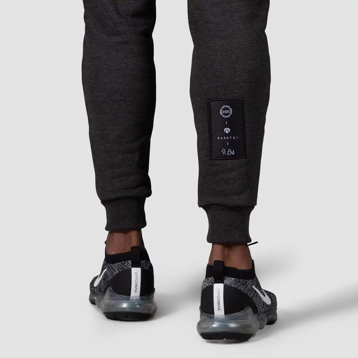 Pantaloni sportivi Bloc Sweatpants di colore grigio scuro Morotai