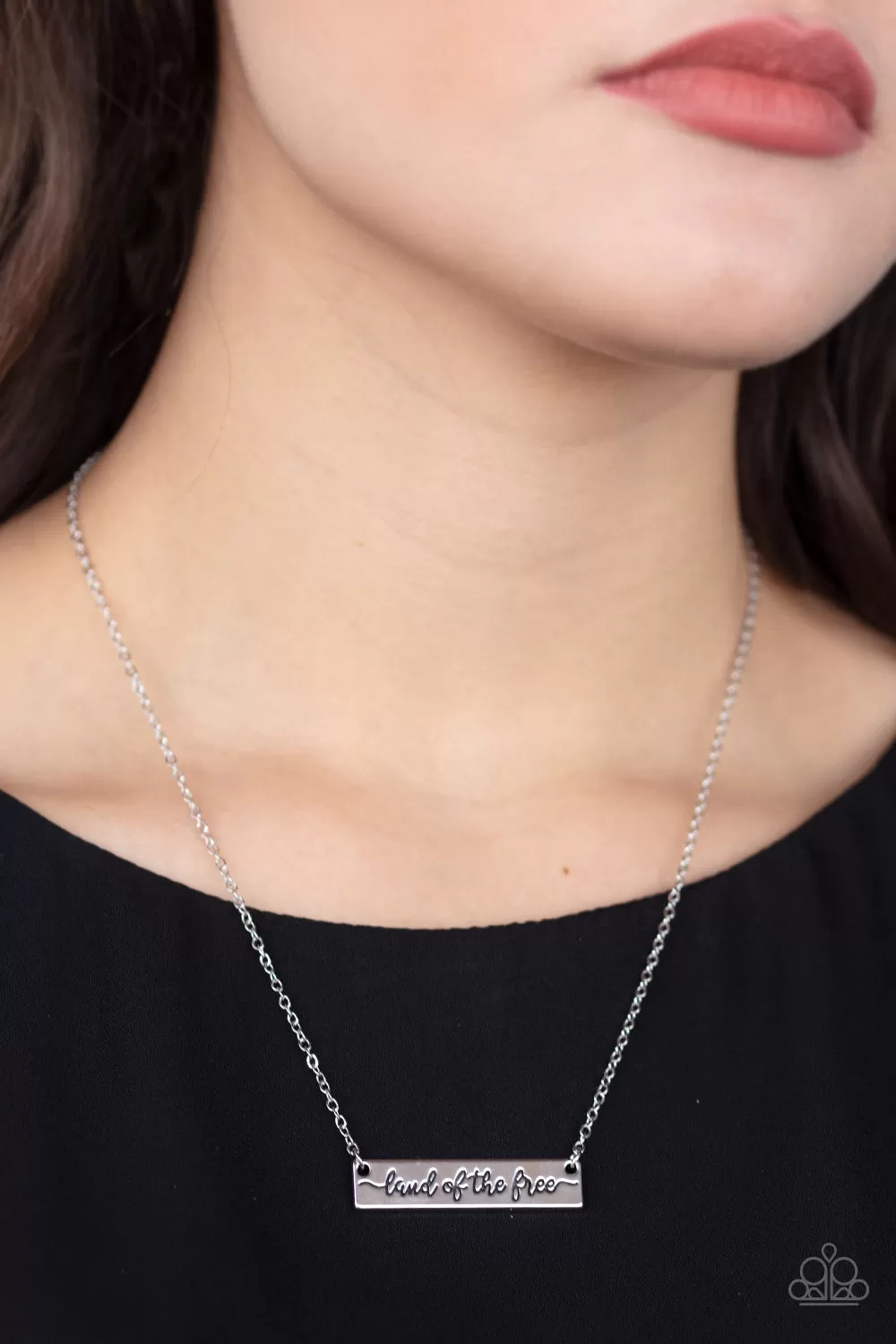 Paparazzi Accessories - Land Of The Free - Silver Necklace