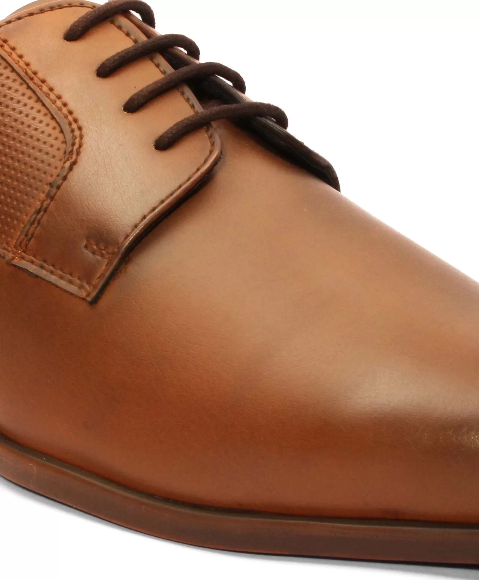 Tan Formal Lace-ups